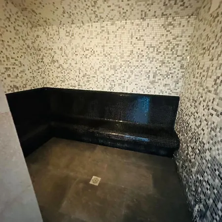 Sea Breeze Ii Apartment